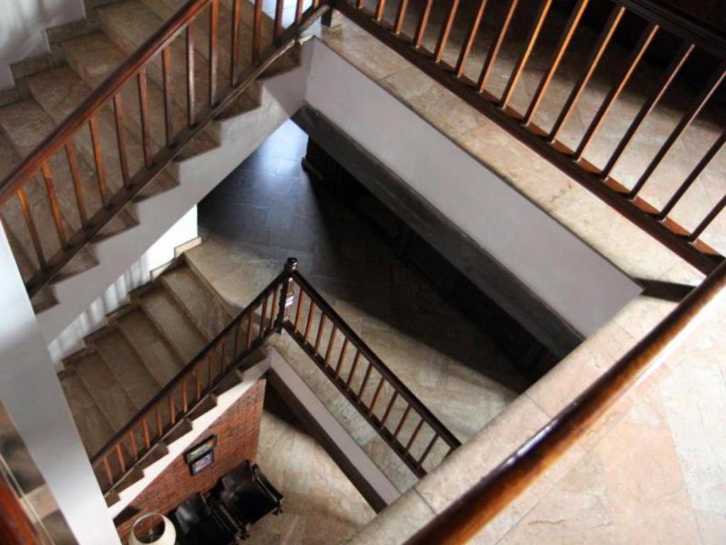 Hotel Vajra Катманду Екстер'єр фото