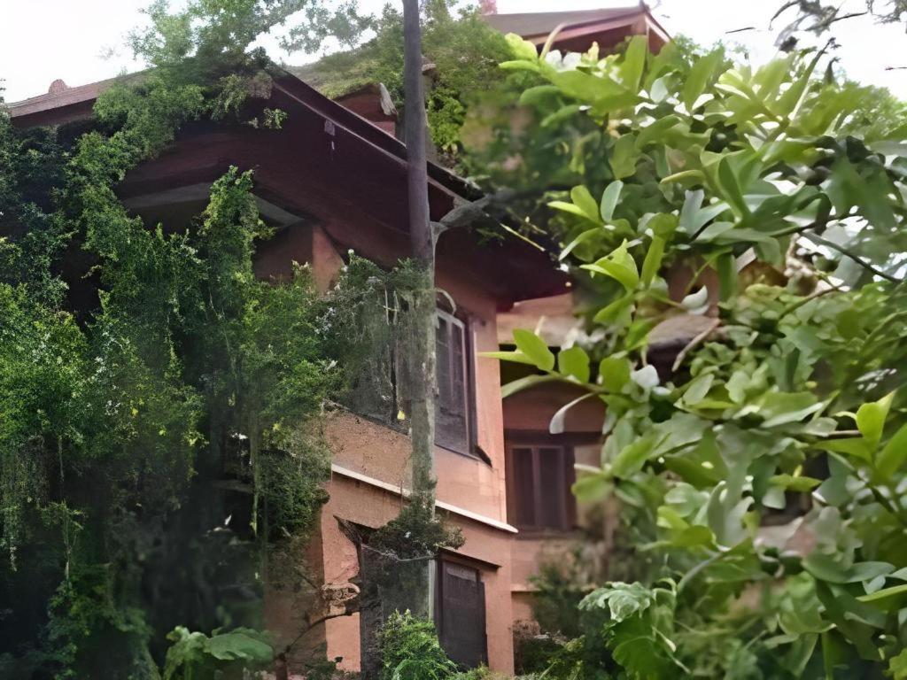 Hotel Vajra Катманду Екстер'єр фото