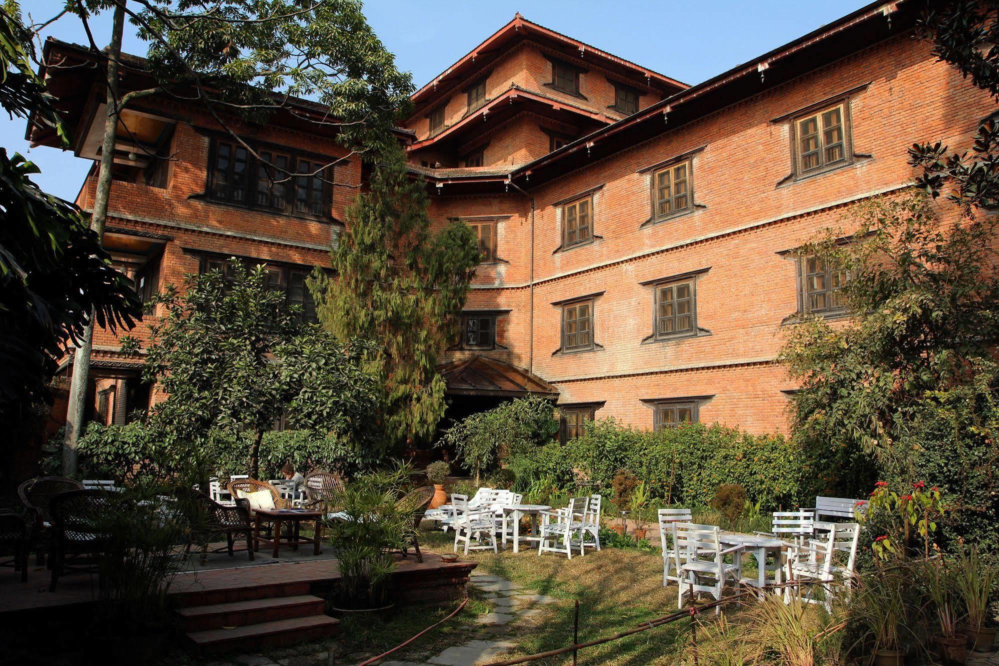 Hotel Vajra Катманду Екстер'єр фото
