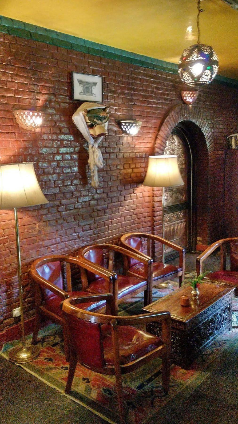 Hotel Vajra Катманду Екстер'єр фото